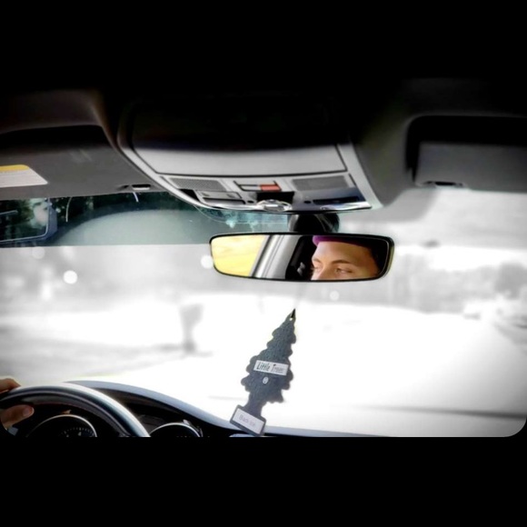 Meet your Posher, Gabe - Picture 1 of 1